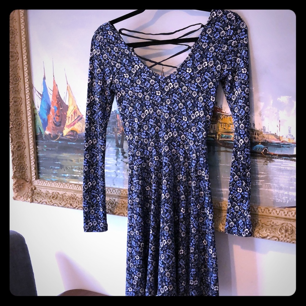 Adorable fall dress